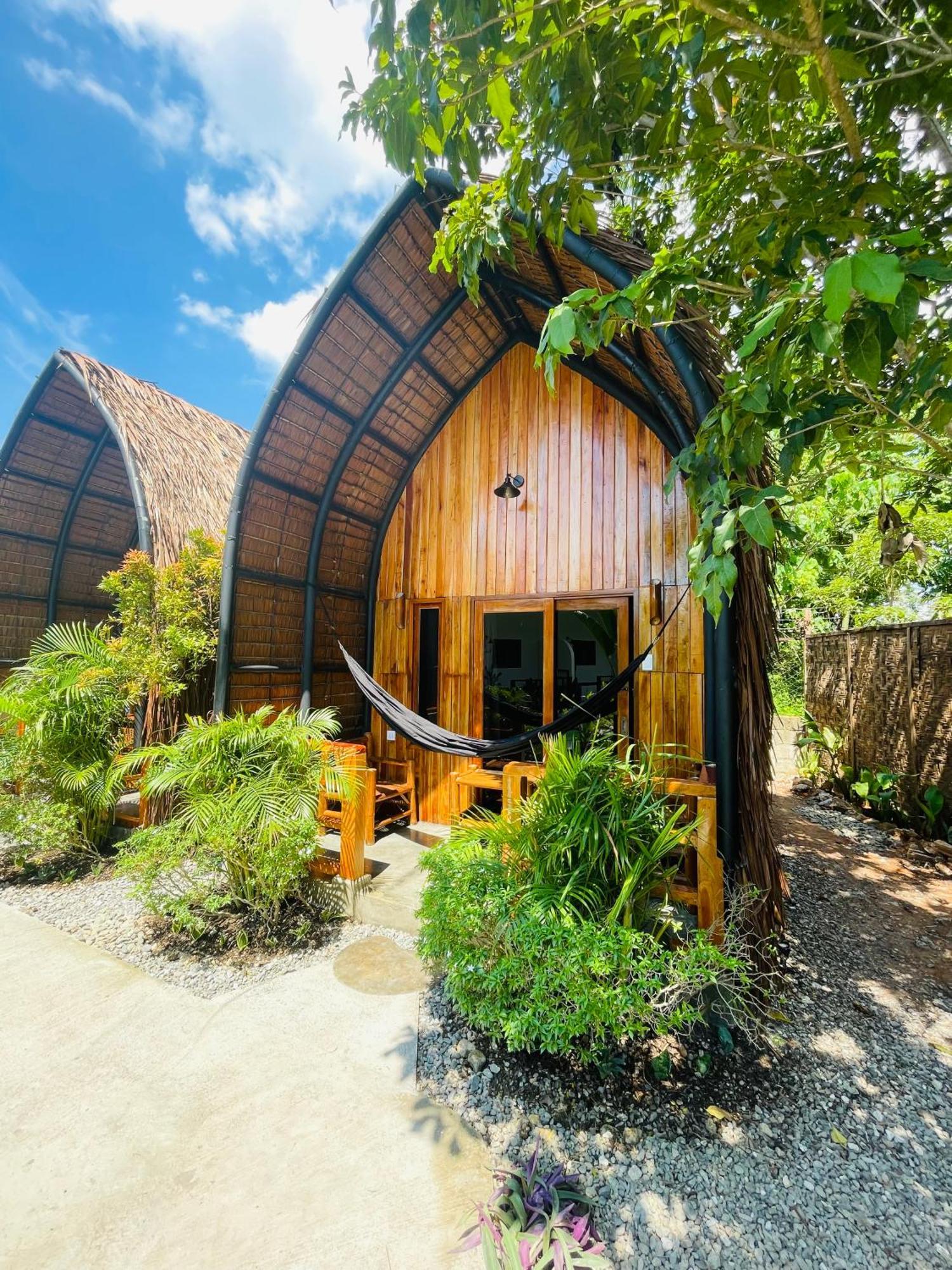 Maayong Hostel (Adults Only) 莫阿尔博阿 外观 照片