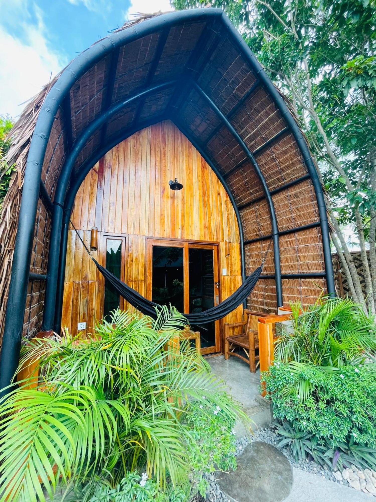Maayong Hostel (Adults Only) 莫阿尔博阿 外观 照片