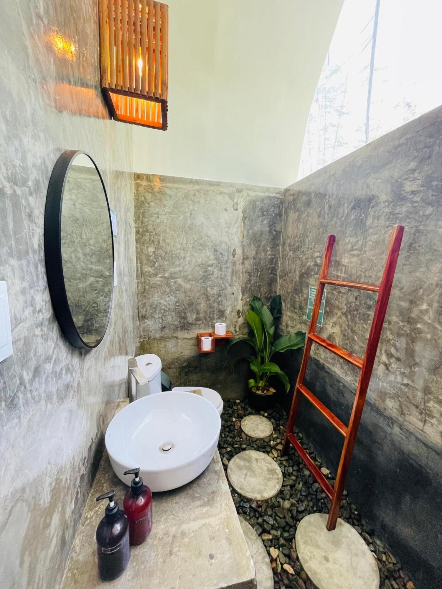 Maayong Hostel (Adults Only) 莫阿尔博阿 外观 照片